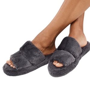 Fabletics Snug Lounge Slipper 6 NWT